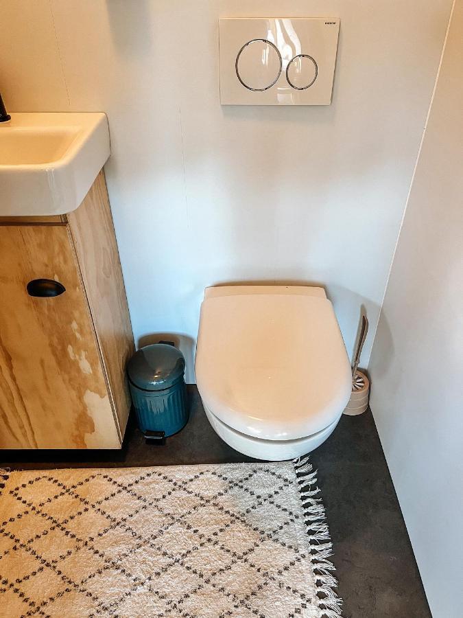 Elysian Fields - The Island Tiny House Bed and Breakfast Sadu Eksteriør billede